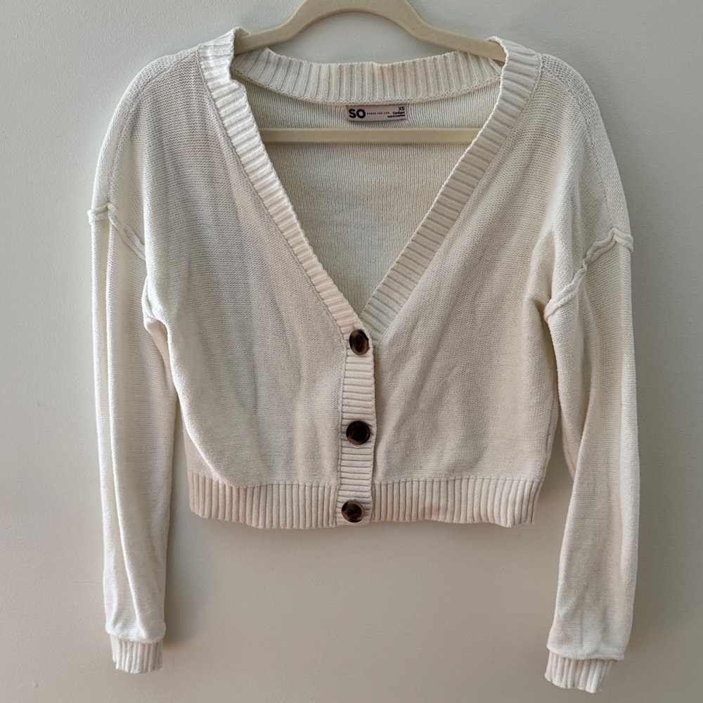 SO Women's Off-White Button-Up Cardigan